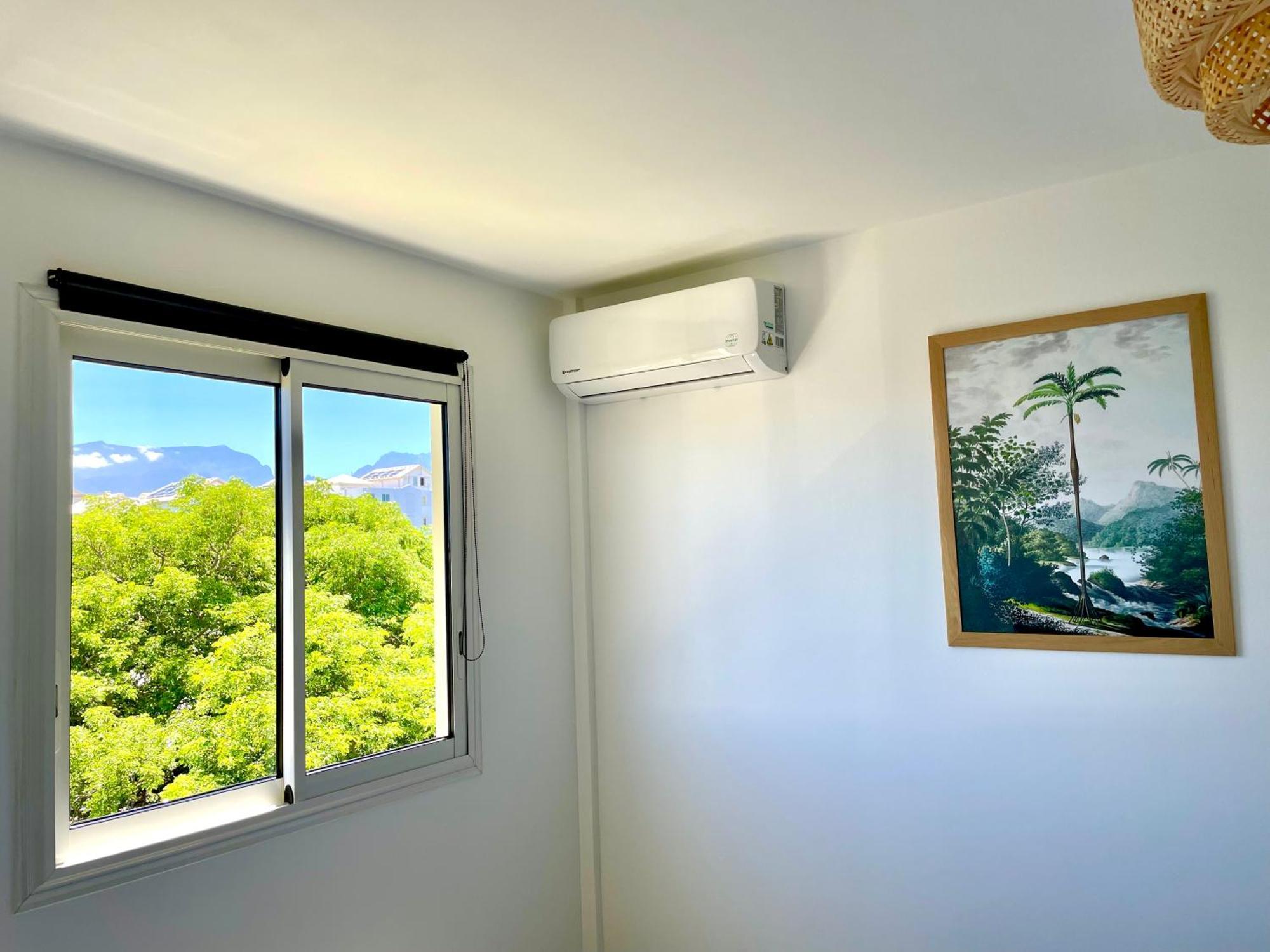 Appartement Lumineux Renove A Neuf Saint Pierre Extérieur photo